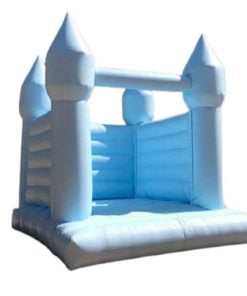makro jumping castle